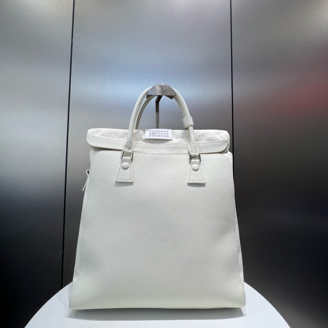 Genuine Leather Handbag For Women Large Capacity 2025 New Arrival Unisex Tote Bag Cowhide Crossbody Commuter Laptop Bag - Thumbnail 8