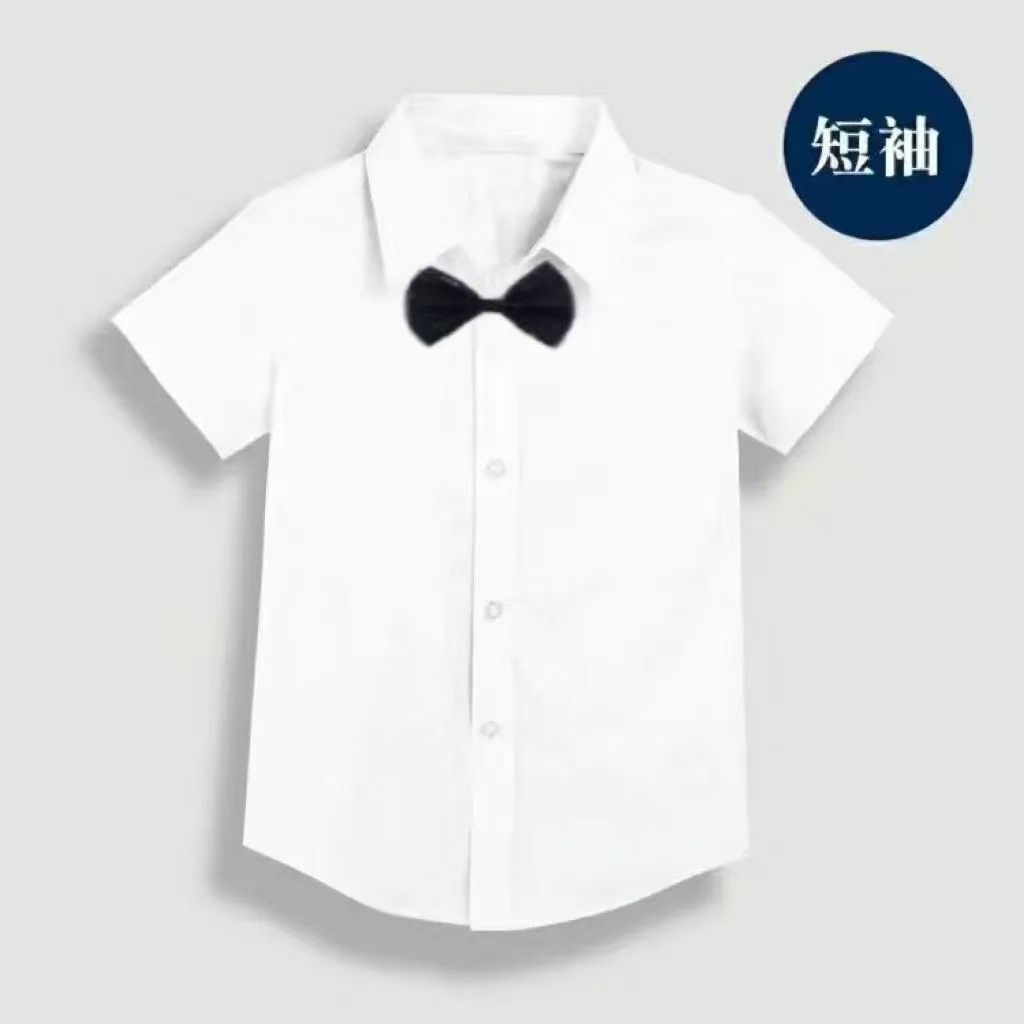 Short-sleeved shirt + black bow tie