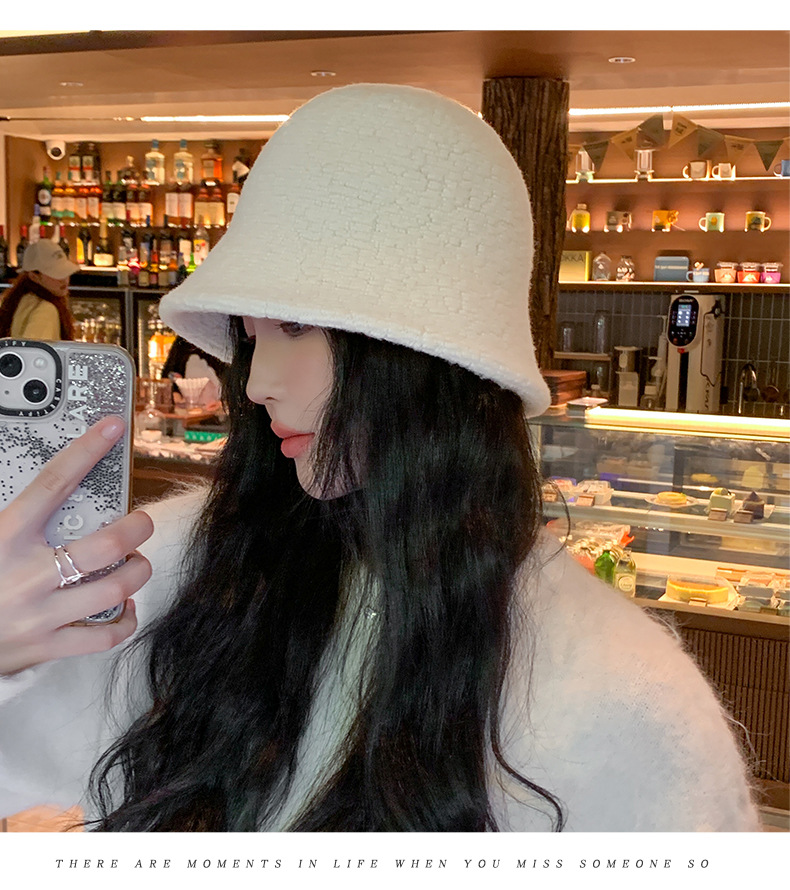 Cappello alla pescatora in lana d'agnello donna autunno inverno_voghion.com