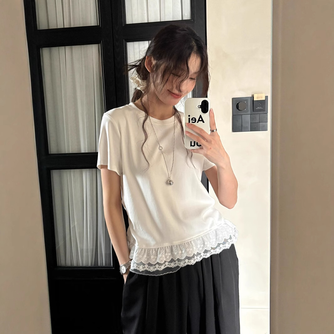 KITTIN estándar coreano! Camiseta de manga corta delgada elástica con costuras de encaje dulce coreano para mujer verano C3230 image 1