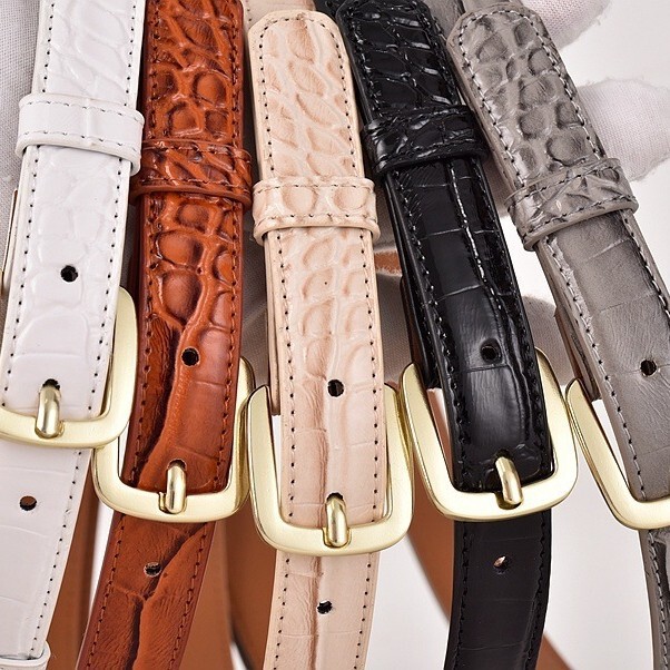 Retro Trendy Versatile Crocodile Pattern Leather Belt to Slim down the Waist and Match with Suit Coat Two-Layer Cowhide Belt for Women