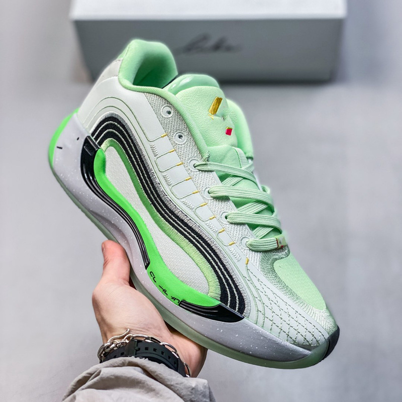 Putian Luka 4Th Generation Doncic Practical Basketball Shoes Green Low-Top Comfortable Non-Slip Sports Shoes Fashionable Couple Shoes Putian Luka 4Th Generation Doncic Practical Basketball Shoes Green Low-Top Comfortable Non-Slip Sports Shoes Fashionable Couple Shoes