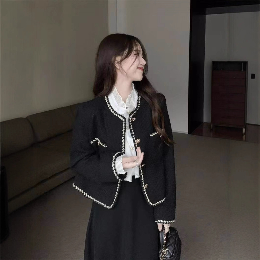 French-Style Tweed Short Coat for Women with a High-End Feel, Long Sleeves, Round Neck, Double-Breasted, Korean Version, Versatile Top