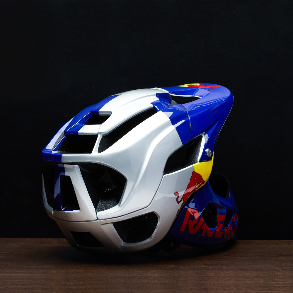 Casco de motocicleta todoterreno para hombre talla grande Montaña cuesta abajo casco de tracción para mujer motocicleta Red Bull casco todoterreno verano