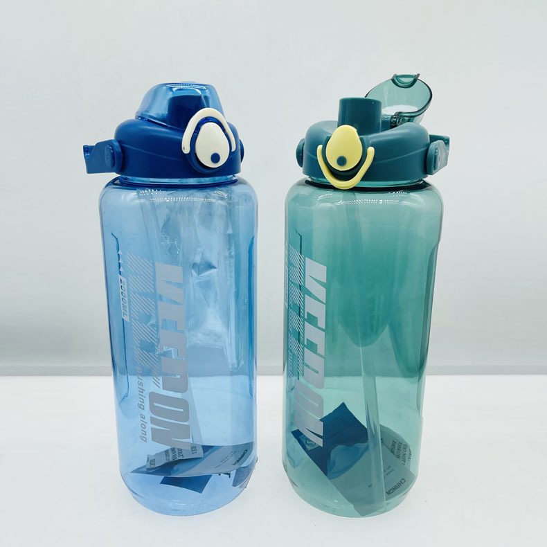 Tianyi nuevo deportes fitness paja espacio taza de gran capacidad 2000ml taza de agua portátil hervidor de agua botella