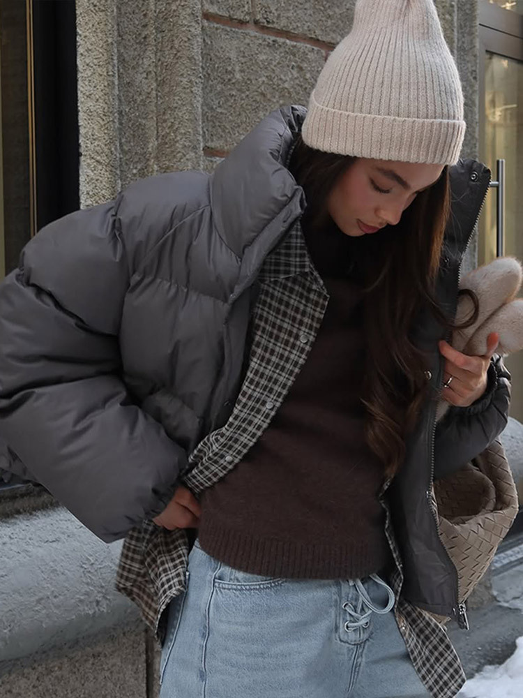 Moda simple y versátil hombre pequeño de color sólido de cuello vertical abrigo de algodón de manga larga 2025 otoño y invierno nuevo estilo transfronterizo europeo y americano