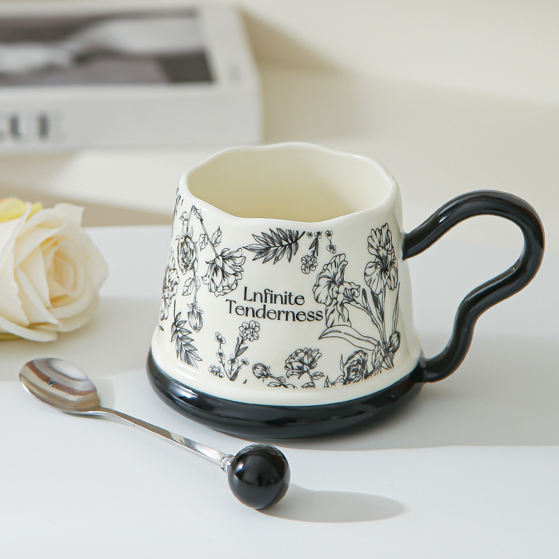 Tazas de cerámica de alto valor nominal tazas de café tazas de leche de alto nivel de sensación de taza de agua casera regalos de mano al por mayor