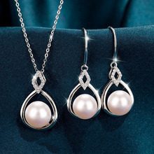 仿珍珠项链女气质优雅白珠吊坠送妈妈母亲节礼物时尚简约锁骨链