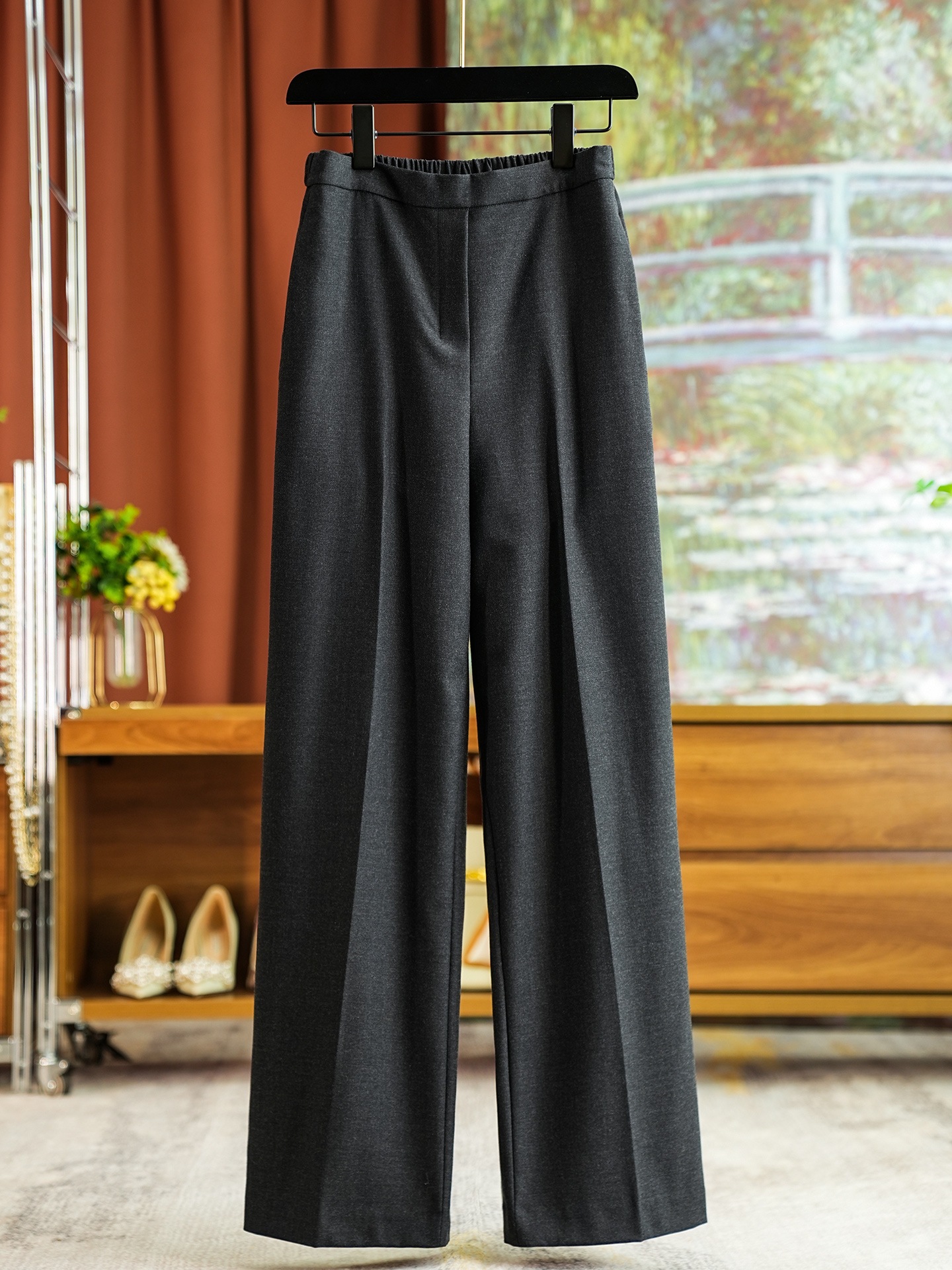 Pants dark gray