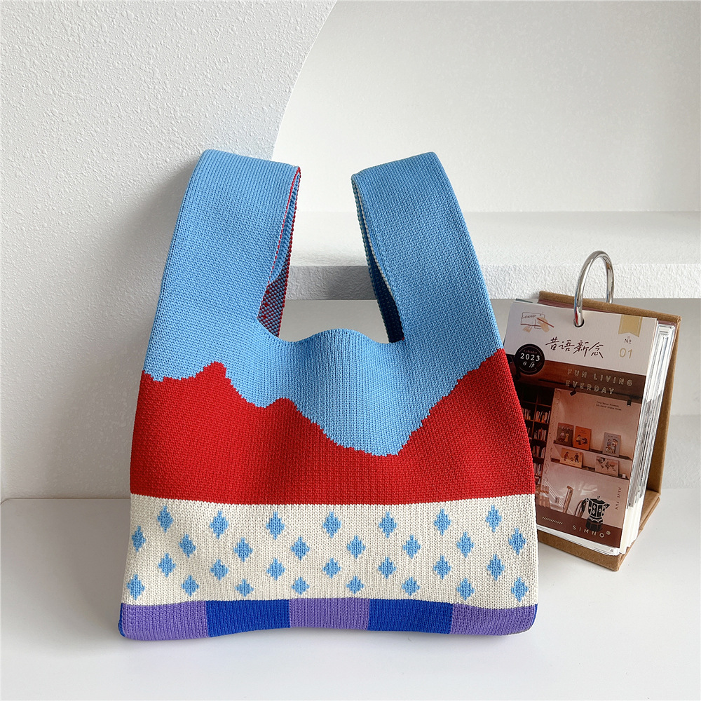 Femmes Toutes Les Saisons Tricoter Animal Star Mignon Seau Ouvert Sac À Main Sac Seau display picture 4