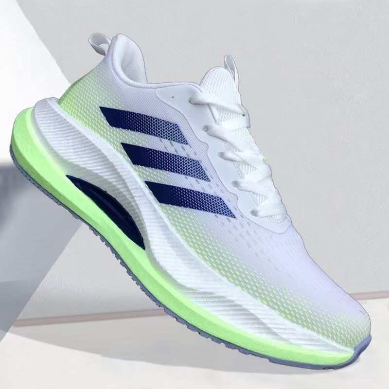 Calzado deportivo de estilo nuevo de verano para hombre Zapatos casuales de suela gruesa de moda juvenil para hombre