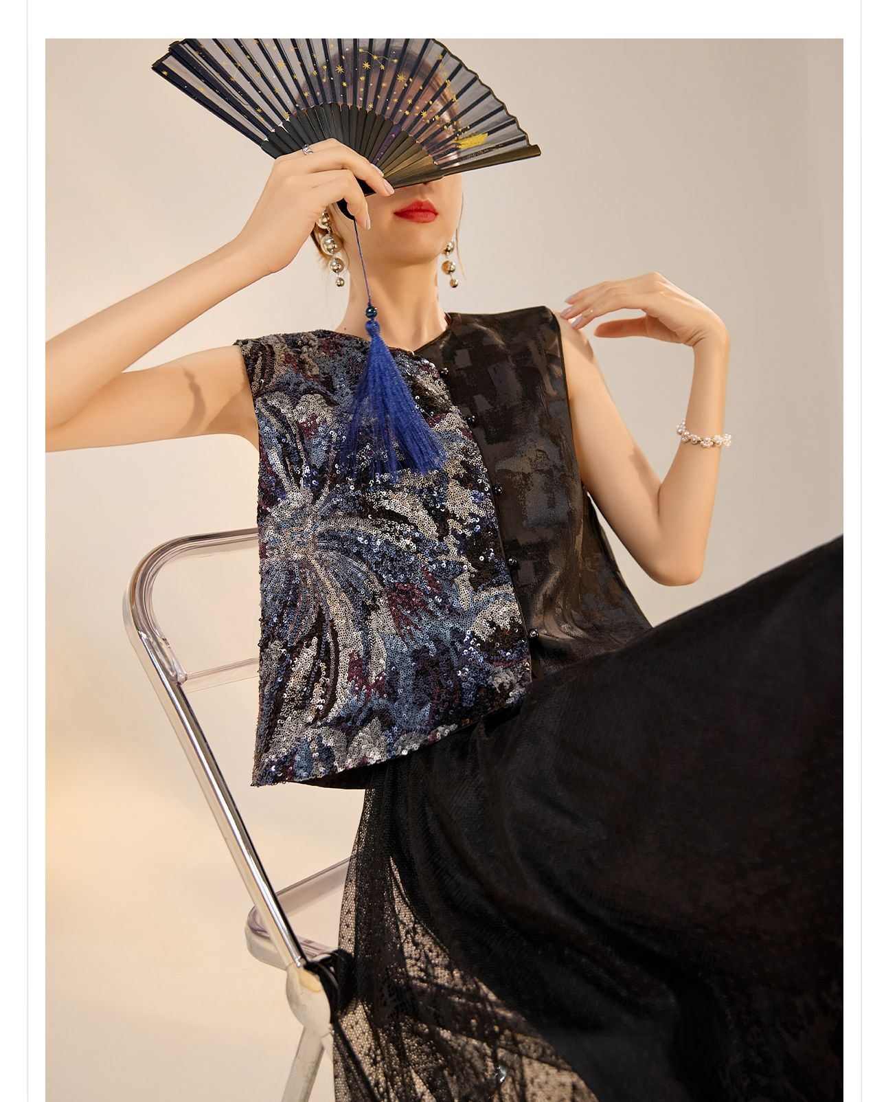 Áo vest nữ phong cách Trung Hoa mới 2026, thiết kế thêu sequin, chất rayon sang trọng — Đen, Màu huyền ảo, Xanh lam chi tiết 29