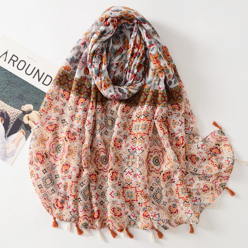 Primavera y verano ligero algodón y lino sensación bufanda Lijiang viaje decorativo chal estilo étnico costura flor bufanda para las mujeres