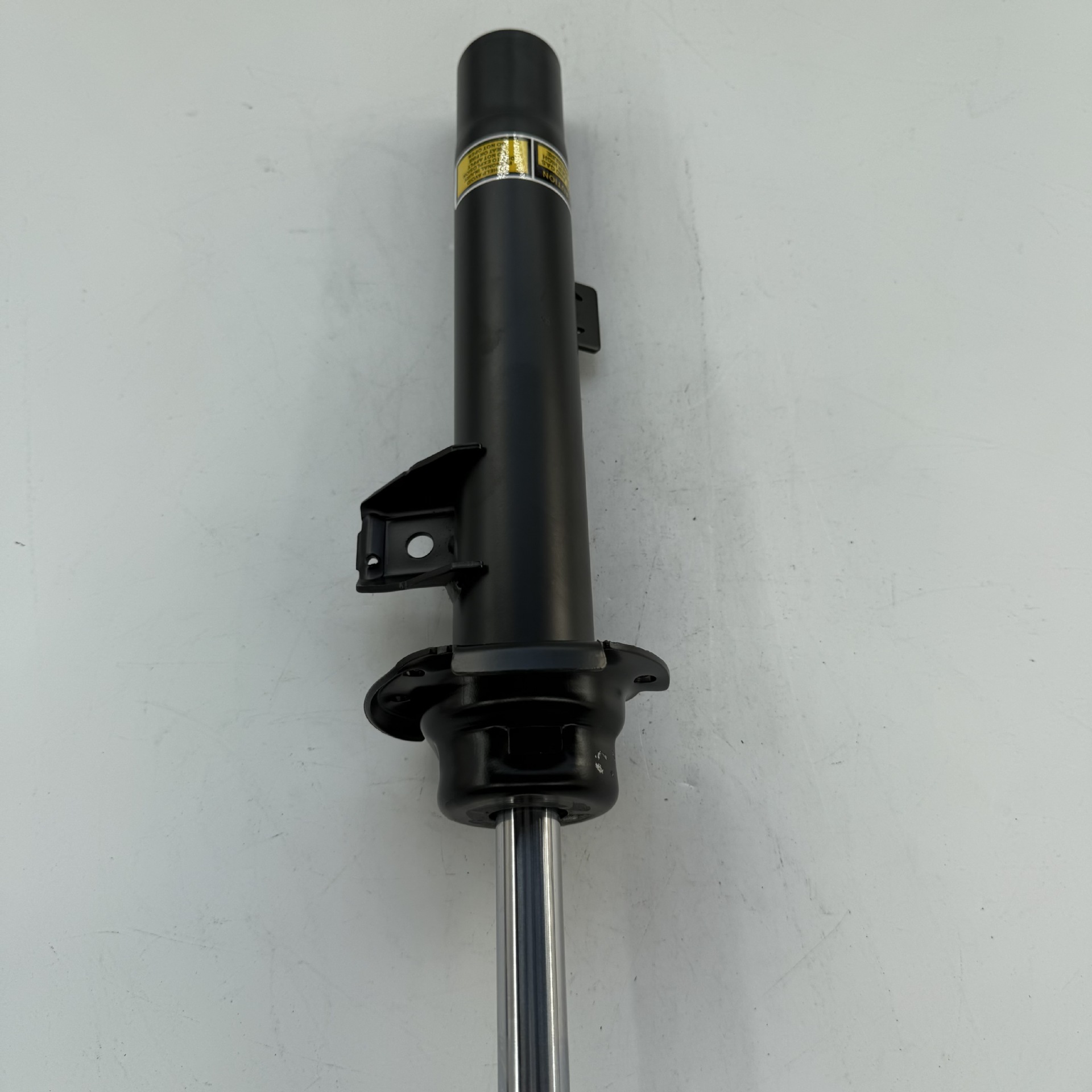 Suitable for Bmw 3 Series E90 Standard Two-Wheel Drive Front Shock Absorber 31316772921/31316772922