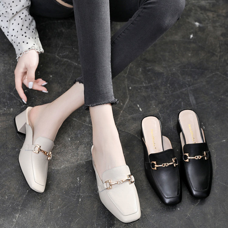 Punta cerrada zapatillas medias desgaste exterior de las mujeres talón grueso versátil 2022 verano nuevo antideslizante dedo del pie cuadrado tacones altos sandalias de moda