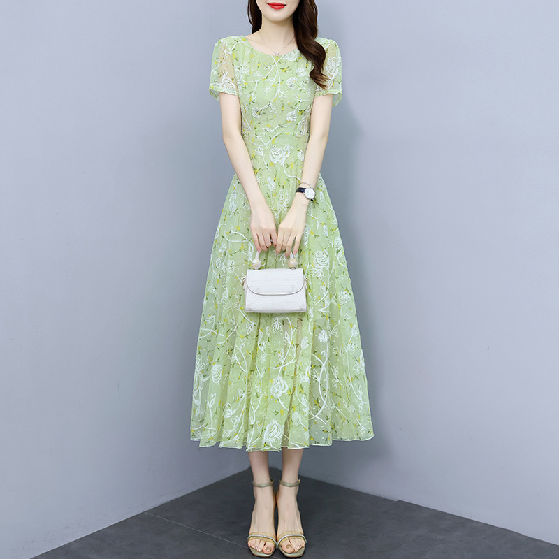 Gwe7381 Light Mature Style Embroidered Chiffon Dress Women's 2025 Summer New Fashion Waist Slimming Look Long Skirt