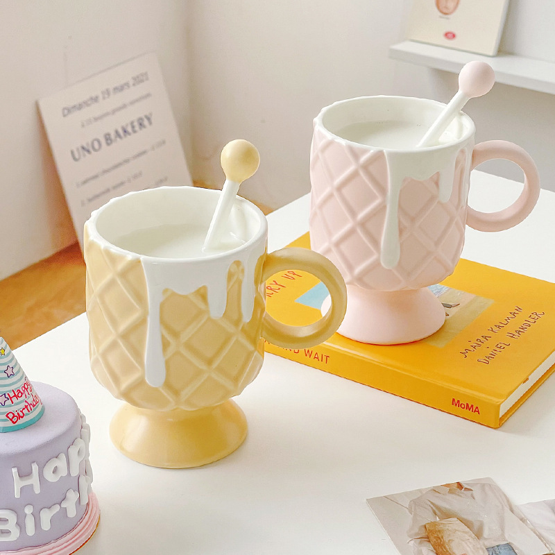 Cream ice cream coffee cup with stirring spoon ceramic cup ins high-looking milk cup girls home mug