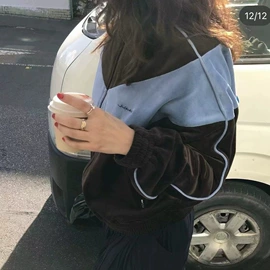 时尚休闲套装;女式T恤;毛衣