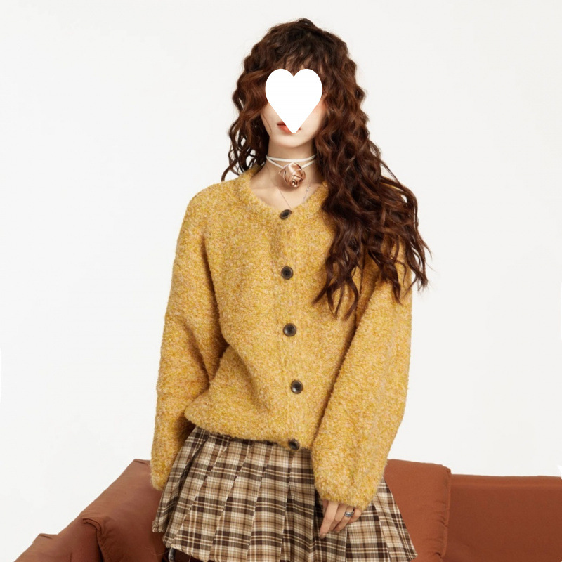 Suéter corto amarillo cardigan mujer otoño e invierno diseño de otoño nicho estilo perezoso suelta chaqueta de punto pequeña
