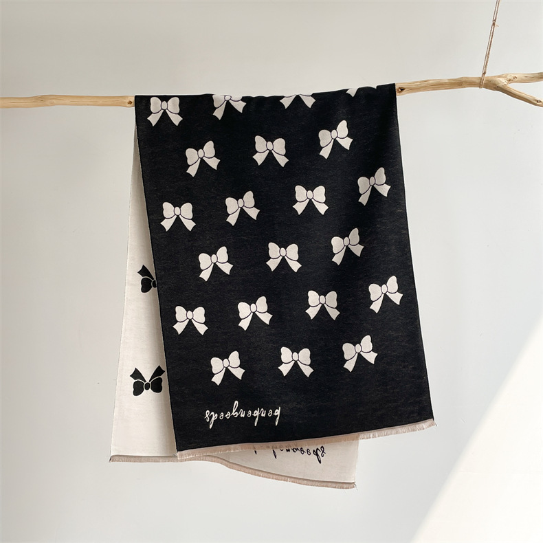 나비넥타이 - 흑백