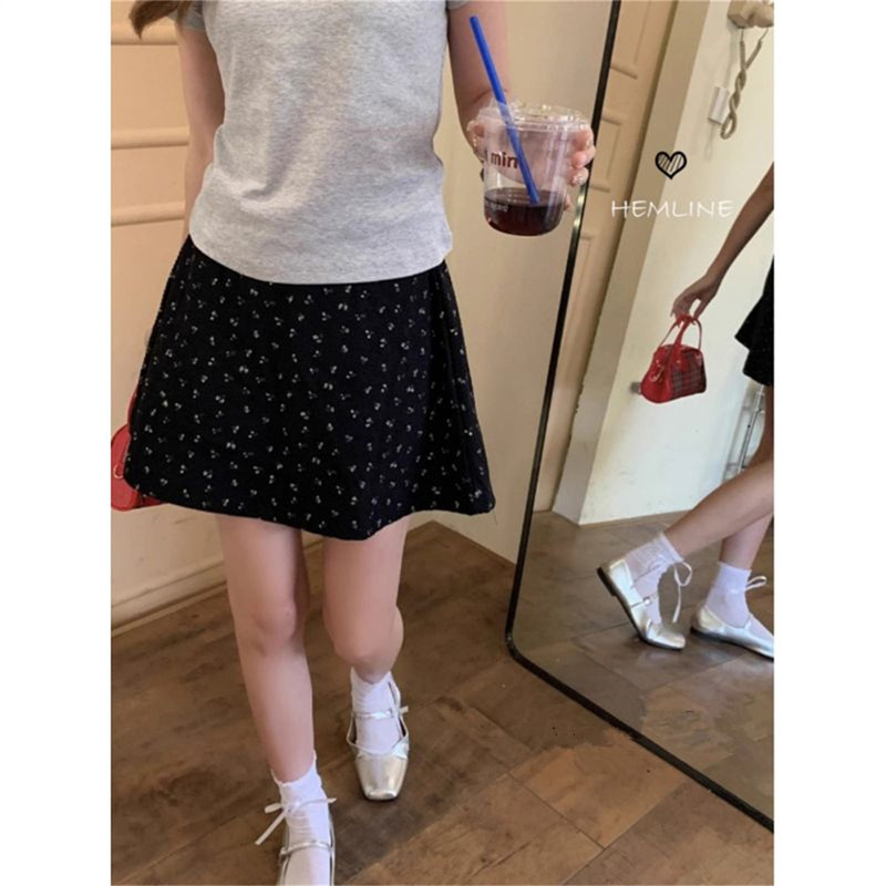 Sweet Floral Skirt for Women, Spring and Summer, High-Waisted, Slimming, Anti-Exposure A-Line Skirt, Plus Size, Black Umbrella Skirt