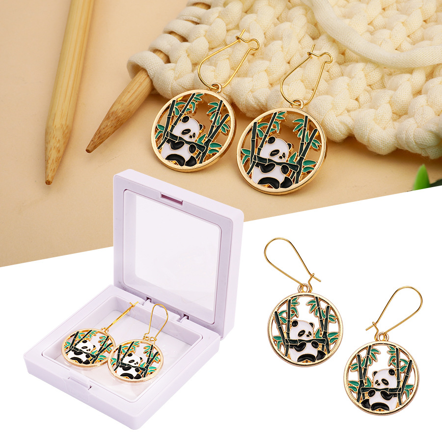 cartoon accessory