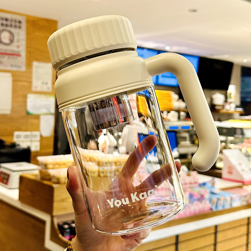 高ホウ素シリコンのグラスは取っ手のお茶を持って分離してお茶のコップを入れます。|undefined