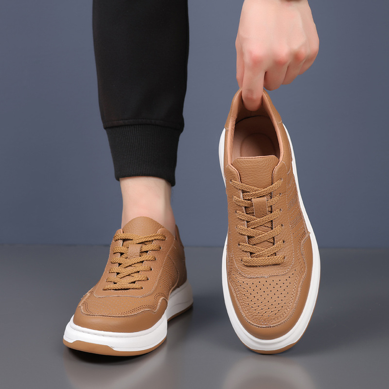 Piel de vaca de primera capa de verano nuevos hombres sandalias de cuero de cuero casual para hombres zapatos de hombre huecos perforados transpirables zapatos de hombre