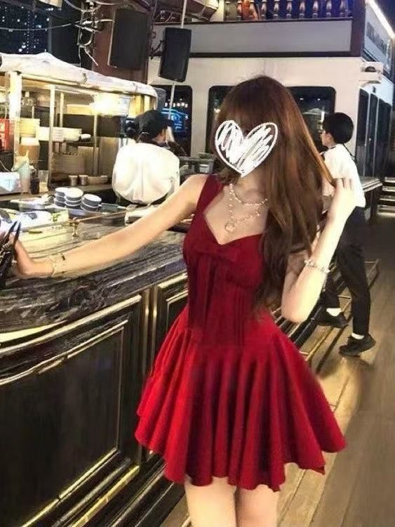 Red summer dress with bow