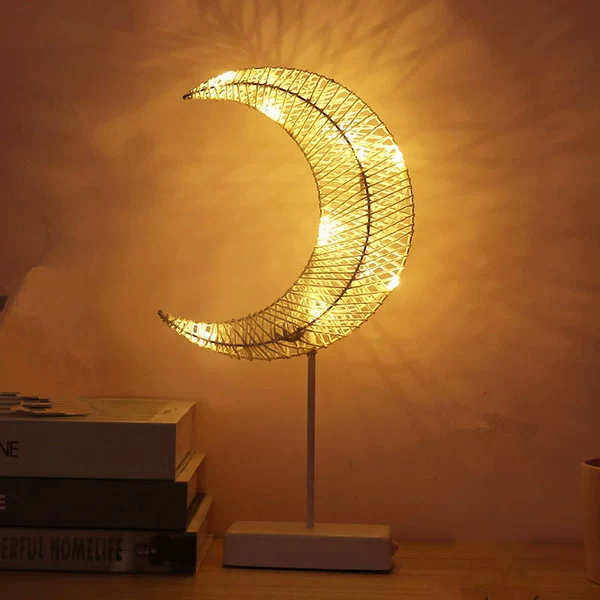 Paper rope moon