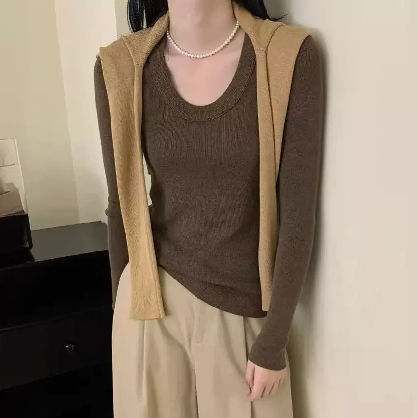 春秋新款U领软糯修身针织衫女秋冬内搭打底衫纯色百搭套头上衣