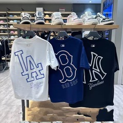 2025MLB夏の新型丸襟の背中の透かし彫りの大きいロゴのプリントの半袖の潮のブランドのカップルの同じタイプのt