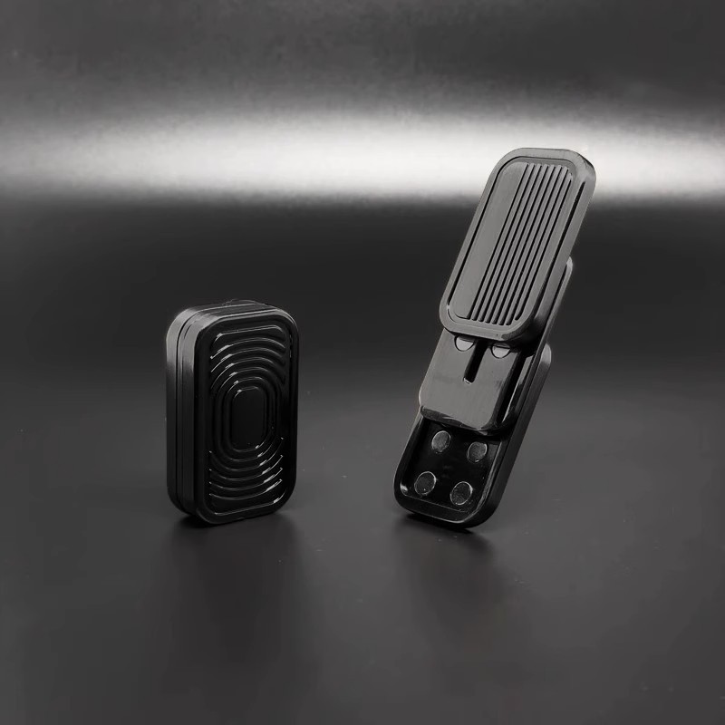 Cross-border wholesale pressure relief toys, three-layer limit push card EDC toys, stress relief black technology fidget spinner papa coin