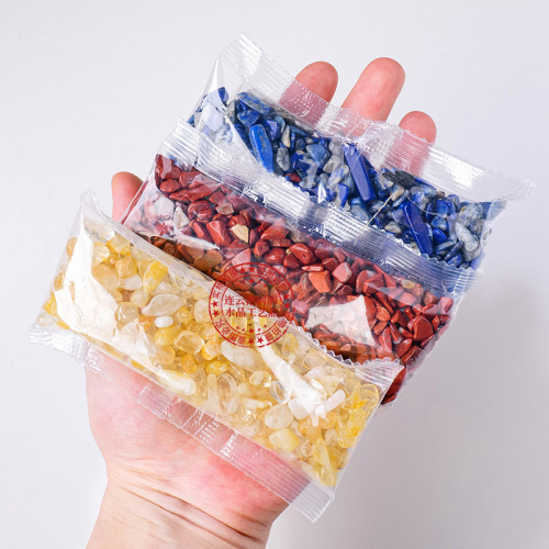 Natural purple yellow white powder crystal fluorite gravel five elements degaussing stone diffuser stone bracelet purify fish tank flower pot bottom stone