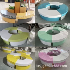 景观雕塑;广告牌;排椅、等候椅