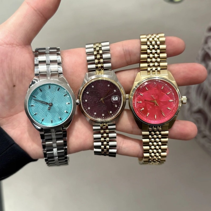 卸売西太后女性腕時計ピンクプレート腕時計女性アイスブレイクブルー腕時計ドラゴンフルーツパープルホワイトムーンライト女性腕時計|undefined