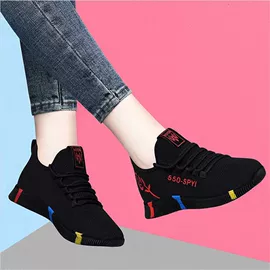 男式布鞋;女式棉鞋;男式运动单鞋