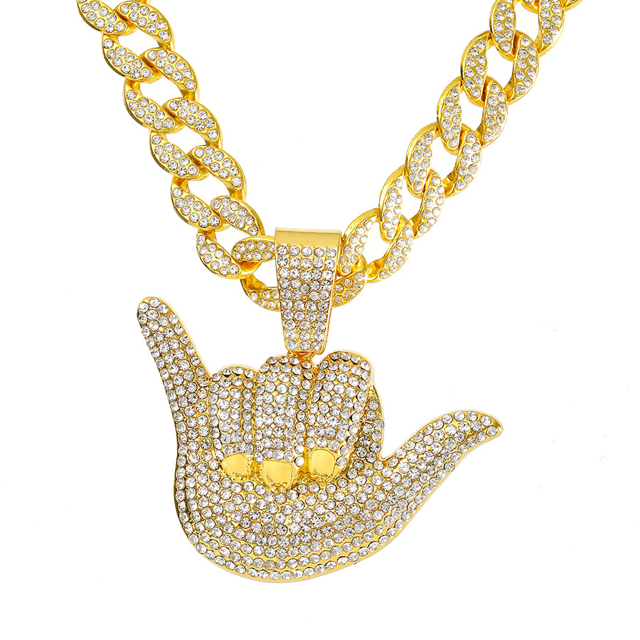 Collar con Dije de Mano 666 Cubano de Aleación de Zinc con Pedrería