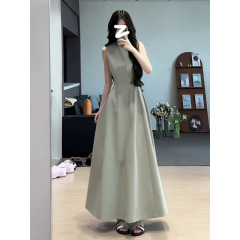 法式气质绿色连衣裙子女夏季2025新款感无袖背心收腰显瘦长裙