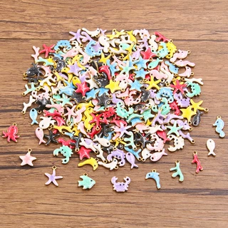 10款多色不锈钢金色双面滴油 diy鱼螃蟹海豚珊瑚海马吊坠时尚通勤