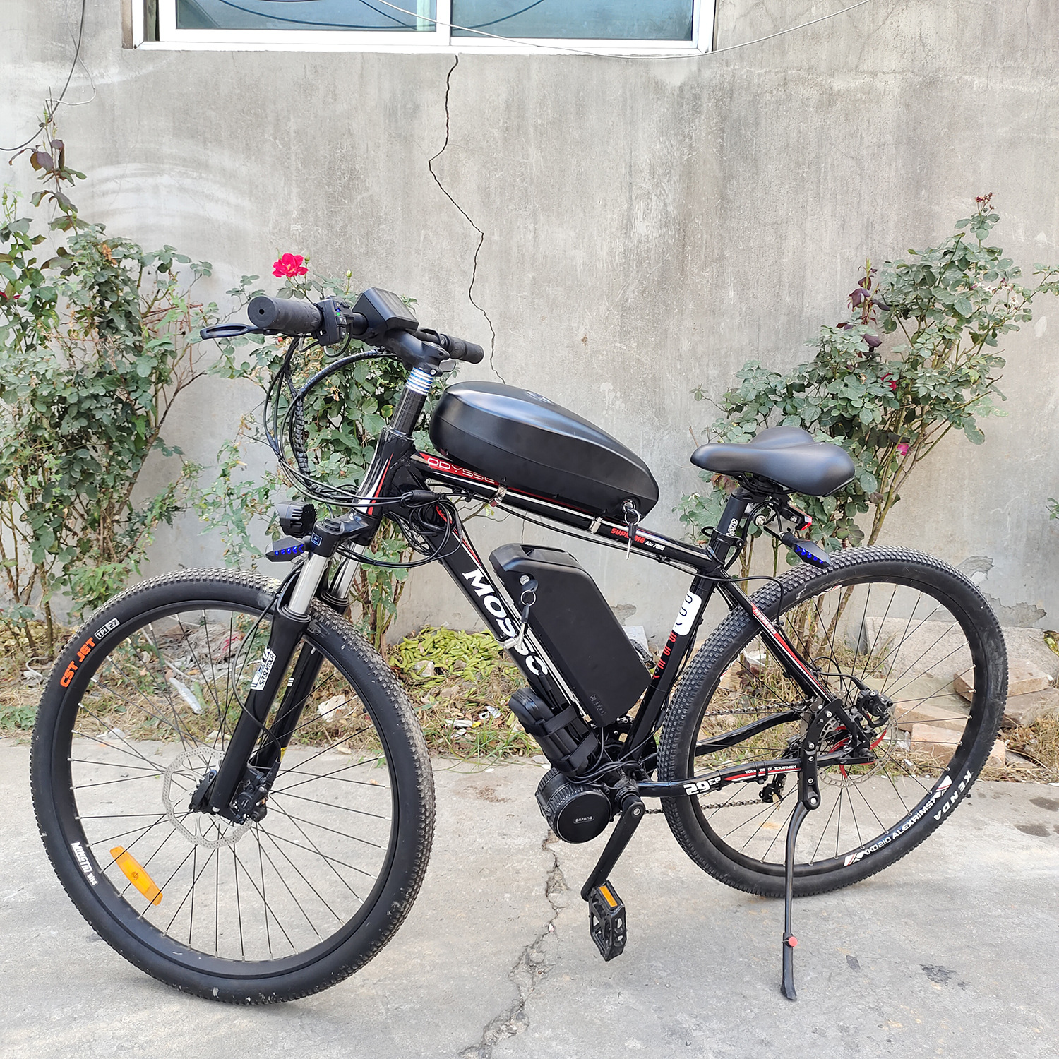 Electric Bicycle Lithium Battery Fixed Rail Sports Water Bottle Expansion Bracket with Hailong Parrot Tiger Shark