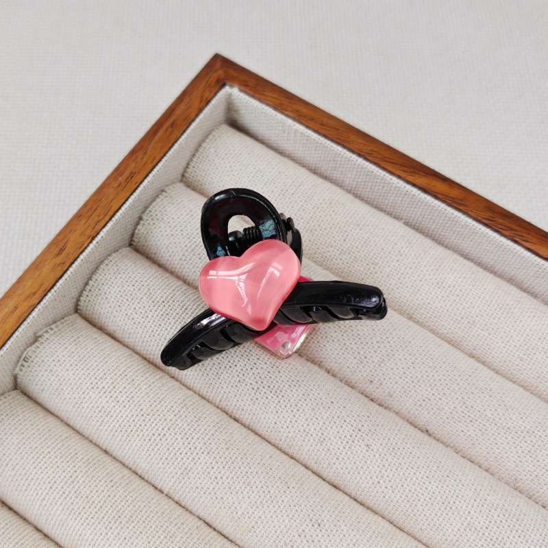 4.5cm black mini hair claw clip - dusty rose heart