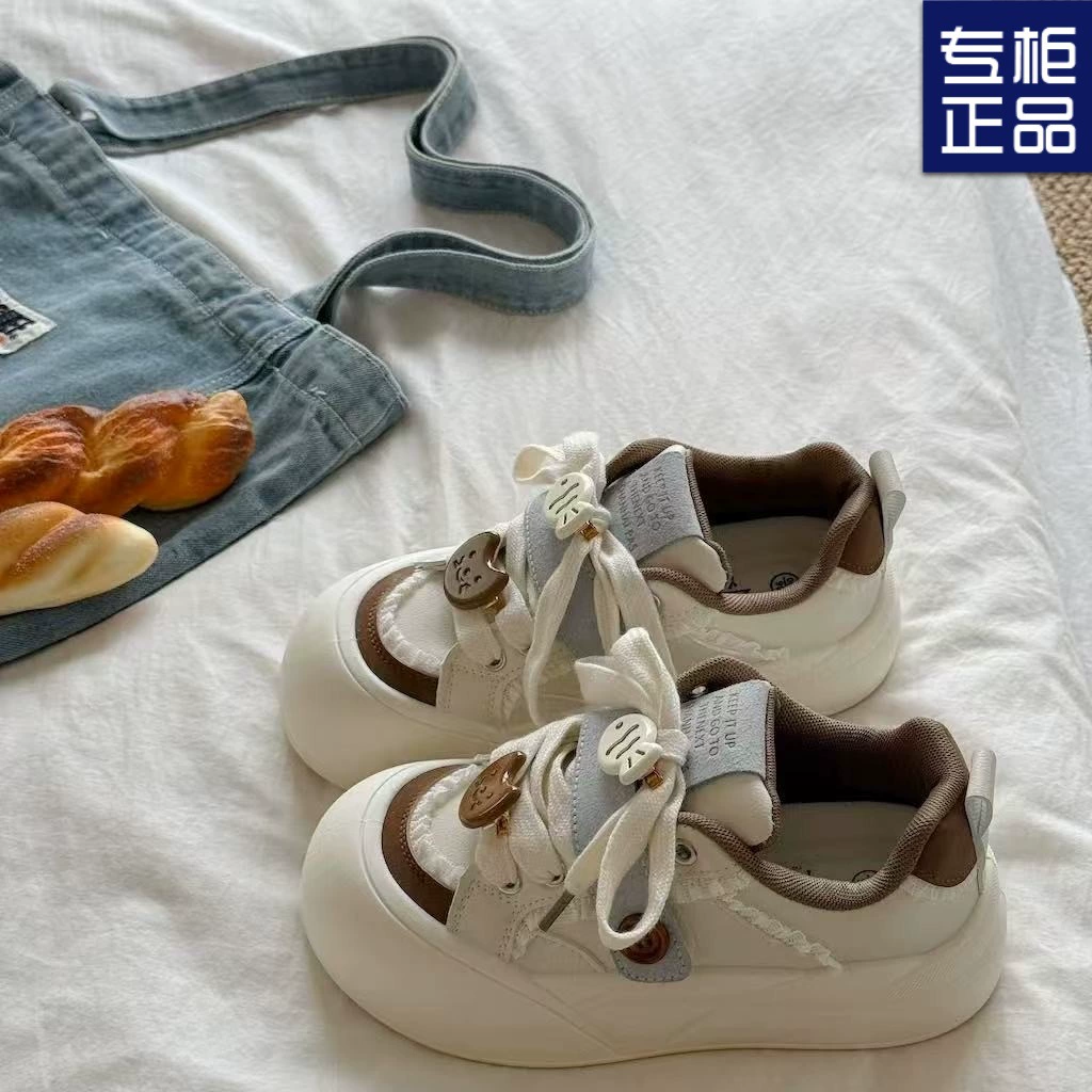 Оригинальные нишевые кроссовки для женщин весна 2025, новые универсальные кроссовки с широким носком, на толстой подошве, белые.