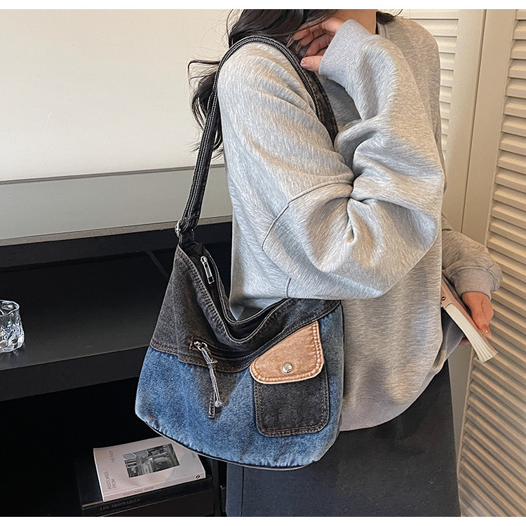 Colorblock Multi Pocket Washed Denim Tote Bag 32