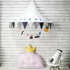 Children's game room indoor reading corner dust-proof half-moon tent kindergarten doll house decoration wall curtain tent
