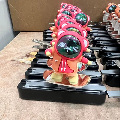 Car ornaments, Creative new product: Moving