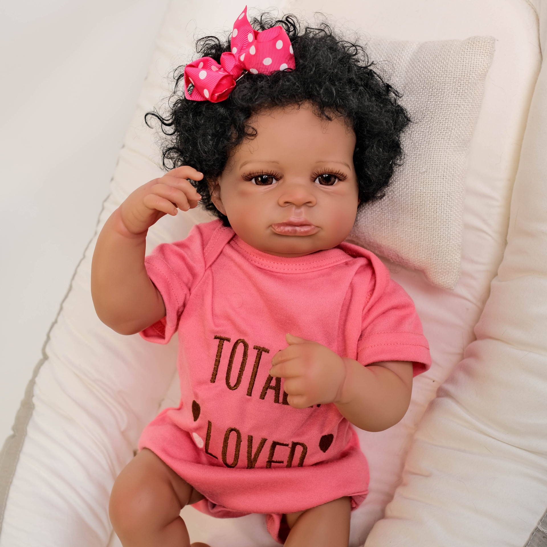 Muñeca de simulación de 50 cm Muñeca de piel negra Lanny oferta de venta caliente transfronteriza