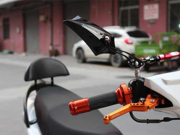 Electric Vehicle Rearview Mirror Reflector 8mm Universal Reflector Motorcycle 10mm Sight Mirror Scooter Reversing Mirror
