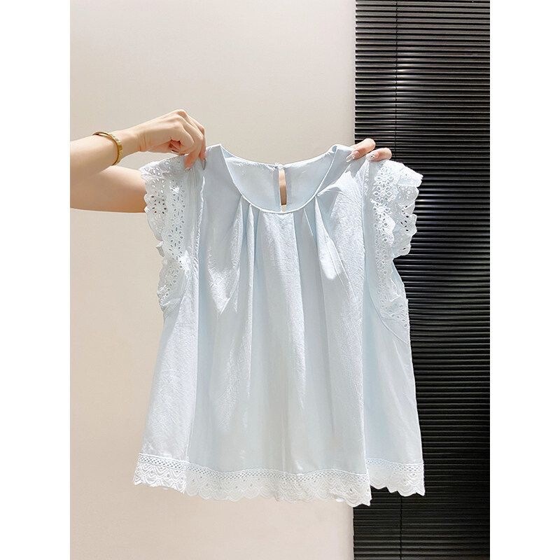 Light Blue Lace-Trimmed Flutter-Sleeve Shirt for Women, New Summer Style, Loose Fit, Slimming, Age-Reducing, Elegant Babydoll Top Light Blue Lace-Trimmed Flutter-Sleeve Shirt for Women, New Summer Style, Loose Fit, Slimming, Age-Reducing, Elegant Babydoll Top