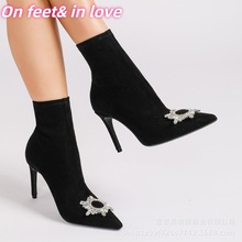 2025秋冬新款水钻太阳花尖头高跟短靴法式绒面细跟高弹力瘦瘦靴女